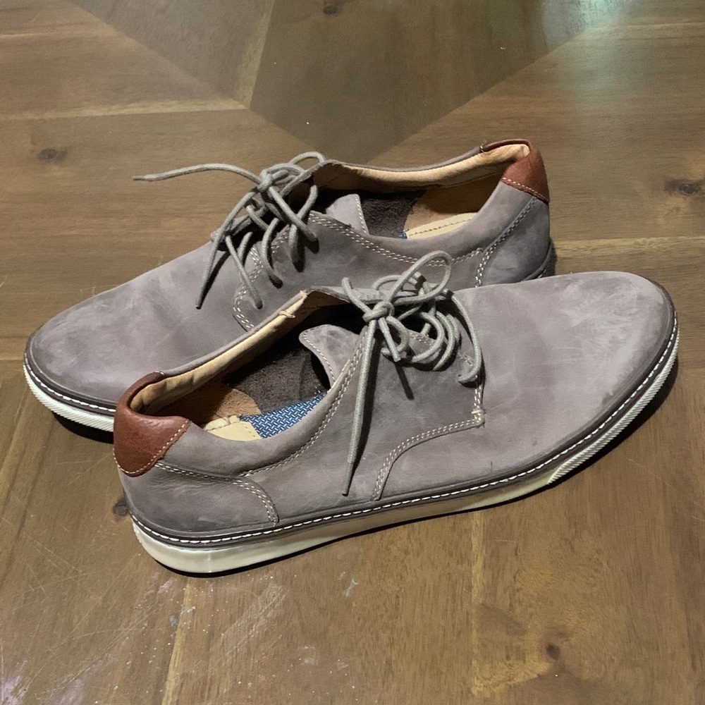 Johnston & Murphy Gray and Brown Oxfords